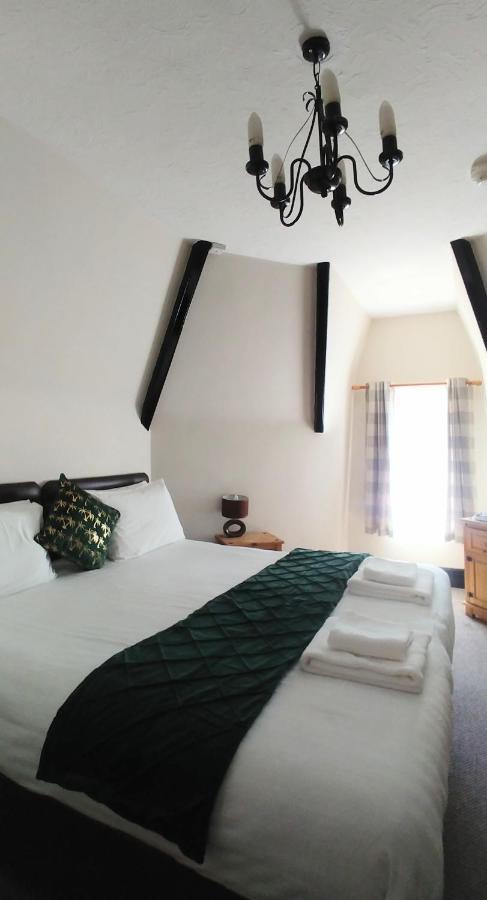 The Parks Hotel Торки Екстериор снимка